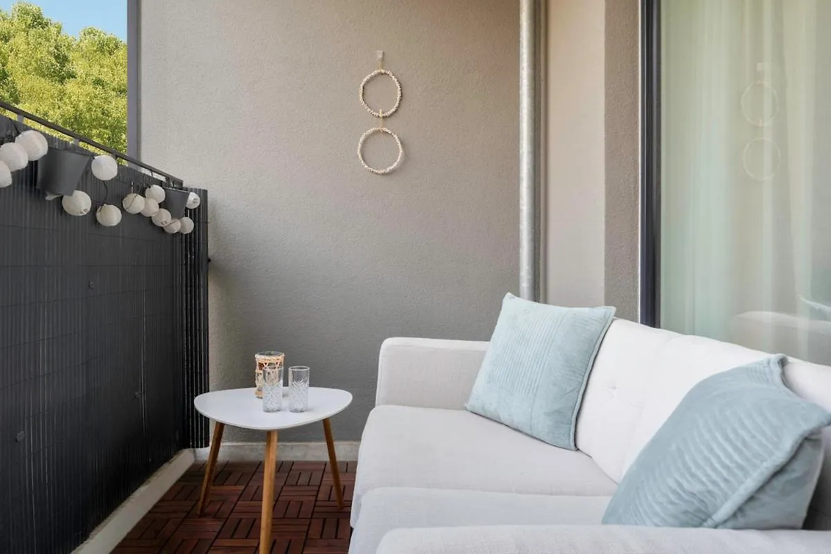 Ferienwohnung Design Loft Am Hauptbahnhof - Modern Mit Parkplatz Berlin Apartment